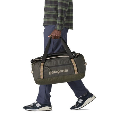 Black Hole® Duffel 40L - Pine Needle Green